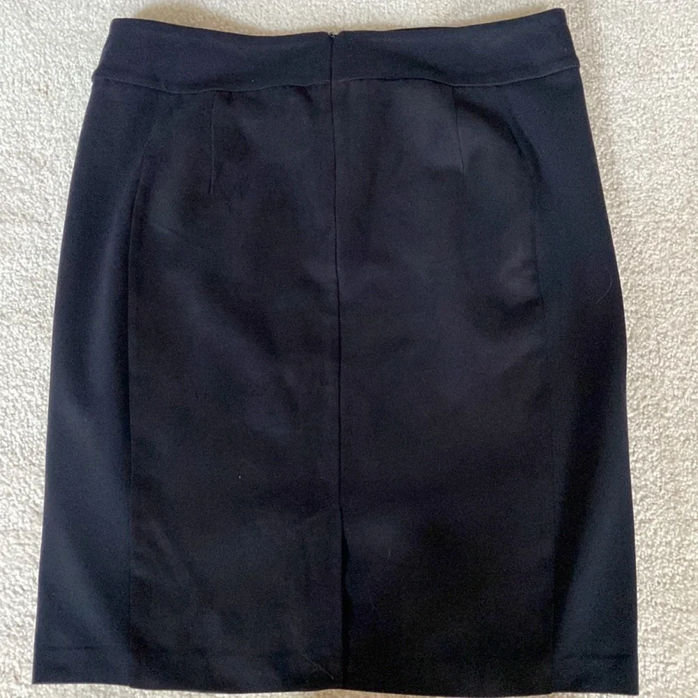 Black Faux Suede Paneled Liz Claiborne Career Pencil Skirt